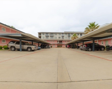 1422 Collier St - Photo Thumbnail 12