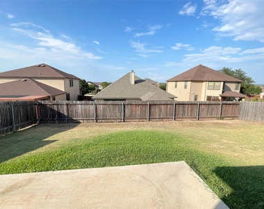 213 Connor Elkins Dr - Photo Thumbnail 19