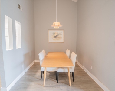 8200 Neely Dr - Photo Thumbnail 7