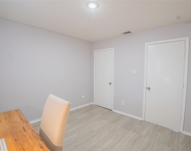 8200 Neely Dr - Photo Thumbnail 13