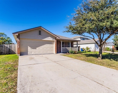 207 Mitchell Dr - Photo Thumbnail 20