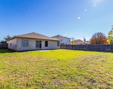 207 Mitchell Dr - Photo Thumbnail 22