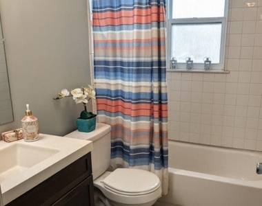 408 13th Avenue N - Photo Thumbnail 5