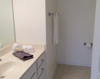 8125 Summergate Court - Photo Thumbnail 15