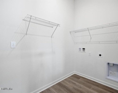 12164 Lyons Street - Photo Thumbnail 17