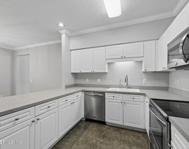 3987 America Avenue - Photo Thumbnail 13