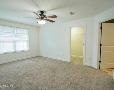 10355 Shelby Creek Road S - Photo Thumbnail 9