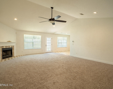 10355 Shelby Creek Road S - Photo Thumbnail 16