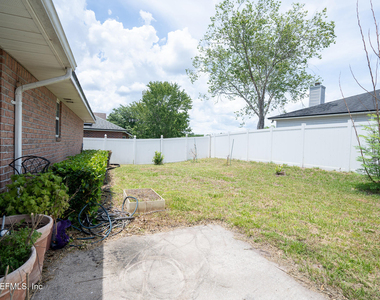 10355 Shelby Creek Road S - Photo Thumbnail 24