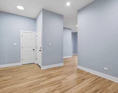 1544 S Sawyer Avenue - Photo Thumbnail 7