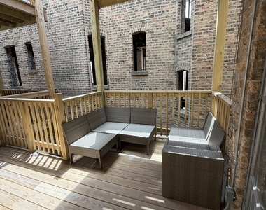 923 W Waveland Avenue - Photo Thumbnail 12