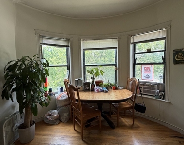 923 W Waveland Avenue - Photo Thumbnail 8