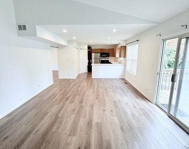 1120 Keswick Lane - Photo Thumbnail 8