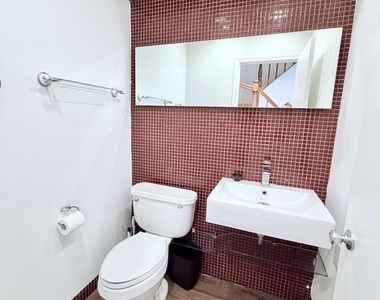 1120 Keswick Lane - Photo Thumbnail 4