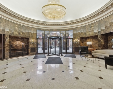 10 E Ontario Street - Photo Thumbnail 18