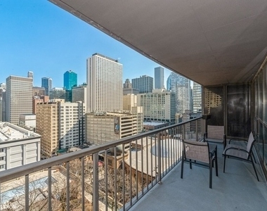 10 E Ontario Street - Photo Thumbnail 12