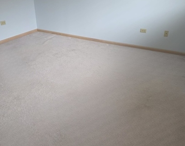 9147 Boardwalk Terrace - Photo Thumbnail 7