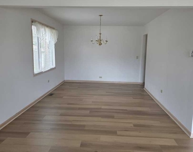 9147 Boardwalk Terrace - Photo Thumbnail 9