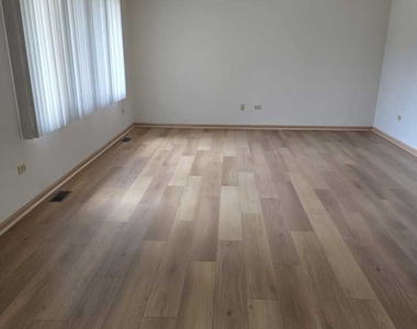 9147 Boardwalk Terrace - Photo Thumbnail 4