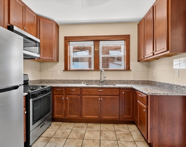 1822 Gunderson Avenue - Photo Thumbnail 14