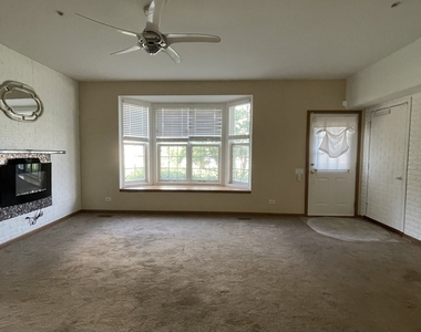 268 Gazebo Lane - Photo Thumbnail 2