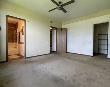 268 Gazebo Lane - Photo Thumbnail 8