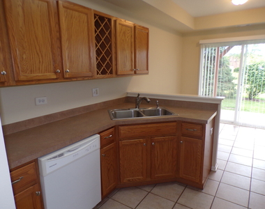 120 W Buckingham Drive - Photo Thumbnail 10