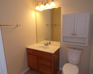 120 W Buckingham Drive - Photo Thumbnail 18