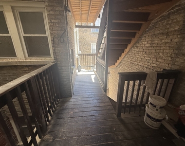 4956 N Harding Avenue - Photo Thumbnail 20