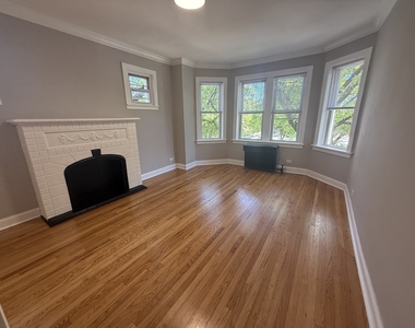 4956 N Harding Avenue - Photo Thumbnail 11