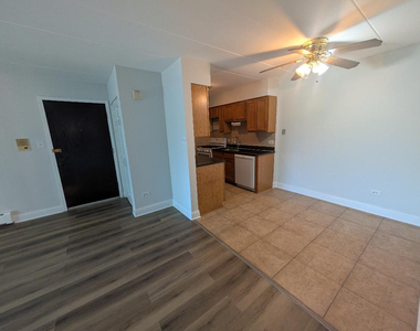 6005 Marshall Avenue - Photo Thumbnail 5
