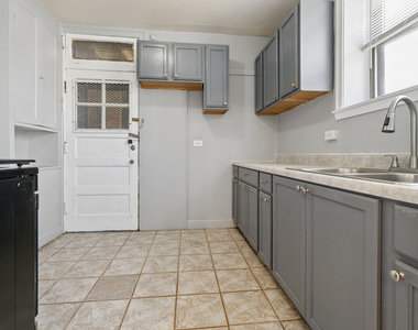 8503 S Drexel Avenue - Photo Thumbnail 8