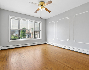 8503 S Drexel Avenue - Photo Thumbnail 3