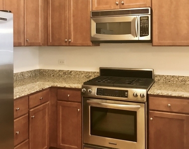 450 E Waterside Drive - Photo Thumbnail 8