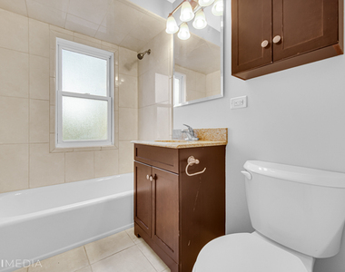 6661 Glenview Drive - Photo Thumbnail 16
