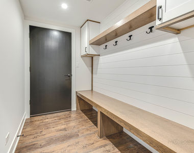 5330 86th Street - Photo Thumbnail 18
