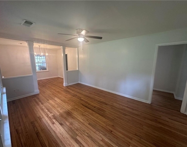 349 Laquita Drive Se - Photo Thumbnail 1