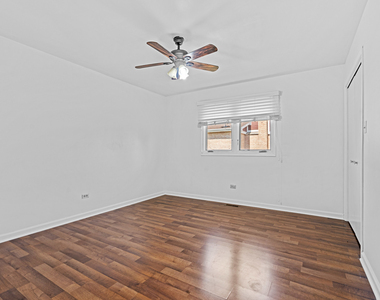 16527 Orange Avenue - Photo Thumbnail 13