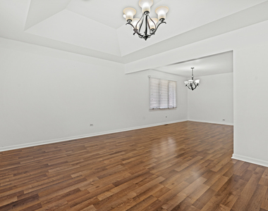 16527 Orange Avenue - Photo Thumbnail 8