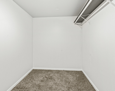 16527 Orange Avenue - Photo Thumbnail 28