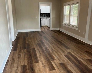 771 Harold Street - Photo Thumbnail 1