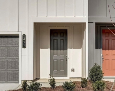 1632 Gunnin Trace Nw - Photo Thumbnail 1