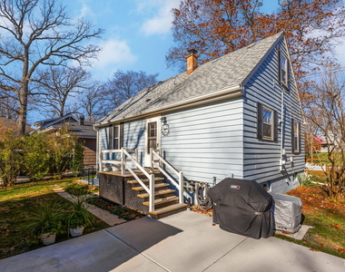 1901 Curtiss Street - Photo Thumbnail 27