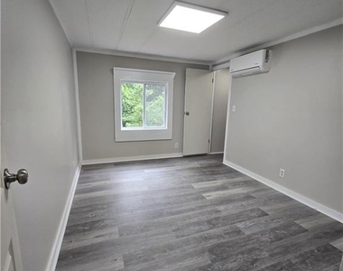 2480 Brand Drive - Photo Thumbnail 10