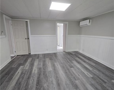 2480 Brand Drive - Photo Thumbnail 8
