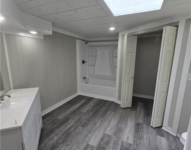 2480 Brand Drive - Photo Thumbnail 16