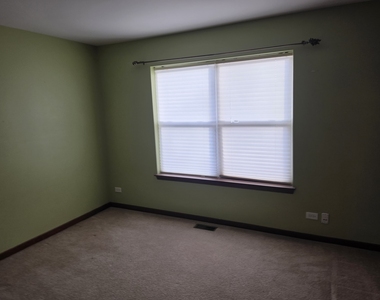 2350 Fishhook Way - Photo Thumbnail 12