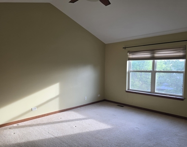 2350 Fishhook Way - Photo Thumbnail 17