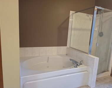2350 Fishhook Way - Photo Thumbnail 18