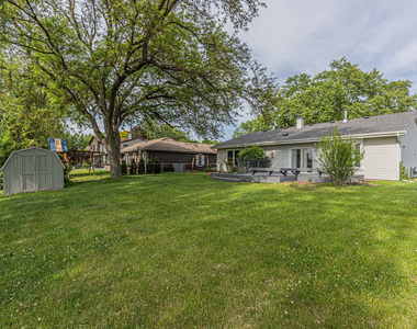 184 S Circle Avenue - Photo Thumbnail 15